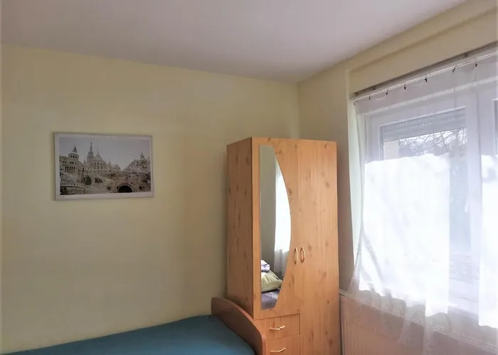 Red Locomotive Apartment